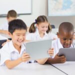 മെയ് 1 വരെ സ്കൂളുകൾ അടിച്ചിടും?! സ്ഥിരീകരിക്കാതെ യുഎഇ വിദ്യാഭ്യാസ മന്ത്രാലയം