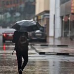 യുഎഇ കാലാവസ്ഥ: ഇന്നും മഴയ്ക്ക് സാധ്യത, വരും ദിവസങ്ങളിൽ മഴയ്ക്കും മൂടൽമഞ്ഞിനും പൊടിക്കാറ്റിനും സാധ്യത