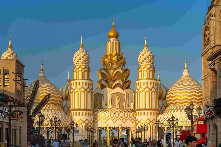 ഇറാൻ സംഘർഷം അതിരൂക്ഷം; ഈദ് വെടിക്കെട്ടും ഡ്രോൺ പ്രദർശനവും റദ്ദാക്കി ദുബായ് ഗ്ലോബൽ വില്ലേജ്