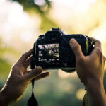 എമിറേറ്റിന്റെ തന്ത്രപ്രധാന സ്ഥലങ്ങൾ ഫോണുകളിലോ ക്യാമറയിലോ ചിത്രീകരിക്കരുത്; കർശന നിർദ്ദേശവുമായി UAE സുരക്ഷാ വിഭാ​ഗം