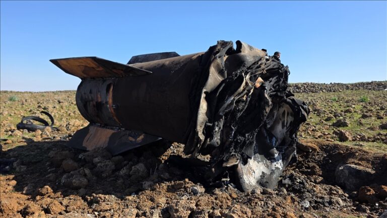 ഡ്രോൺ അവശിഷ്ടങ്ങൾ വീണ് പാകിസ്ഥാൻ പ്രവാസി കൊല്ലപ്പെട്ടു; സ്ഥിരീകരിച്ച് അബുദാബി