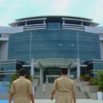 വ്യാജ ഡ്രൈവിംഗ് ലൈസൻസ് തട്ടിപ്പ്; എട്ടംഗ സംഘത്തെ അറസ്റ്റ് ചെയ്ത് ദുബായ് പോലീസ്